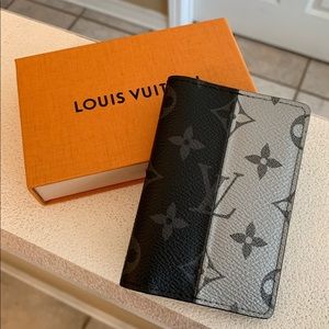 Louis Vuitton Split monogram pocket organizer